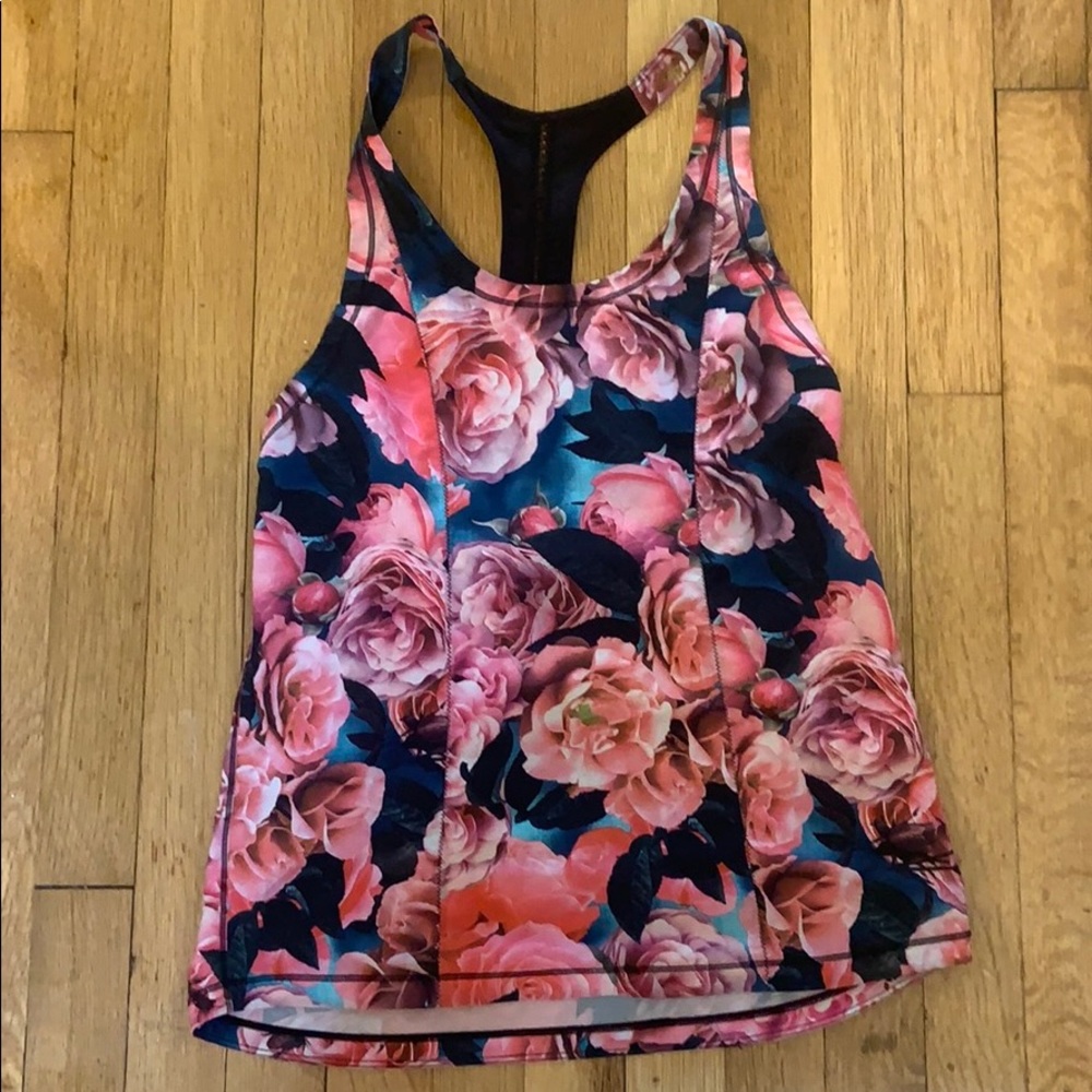 Lululemon floral top